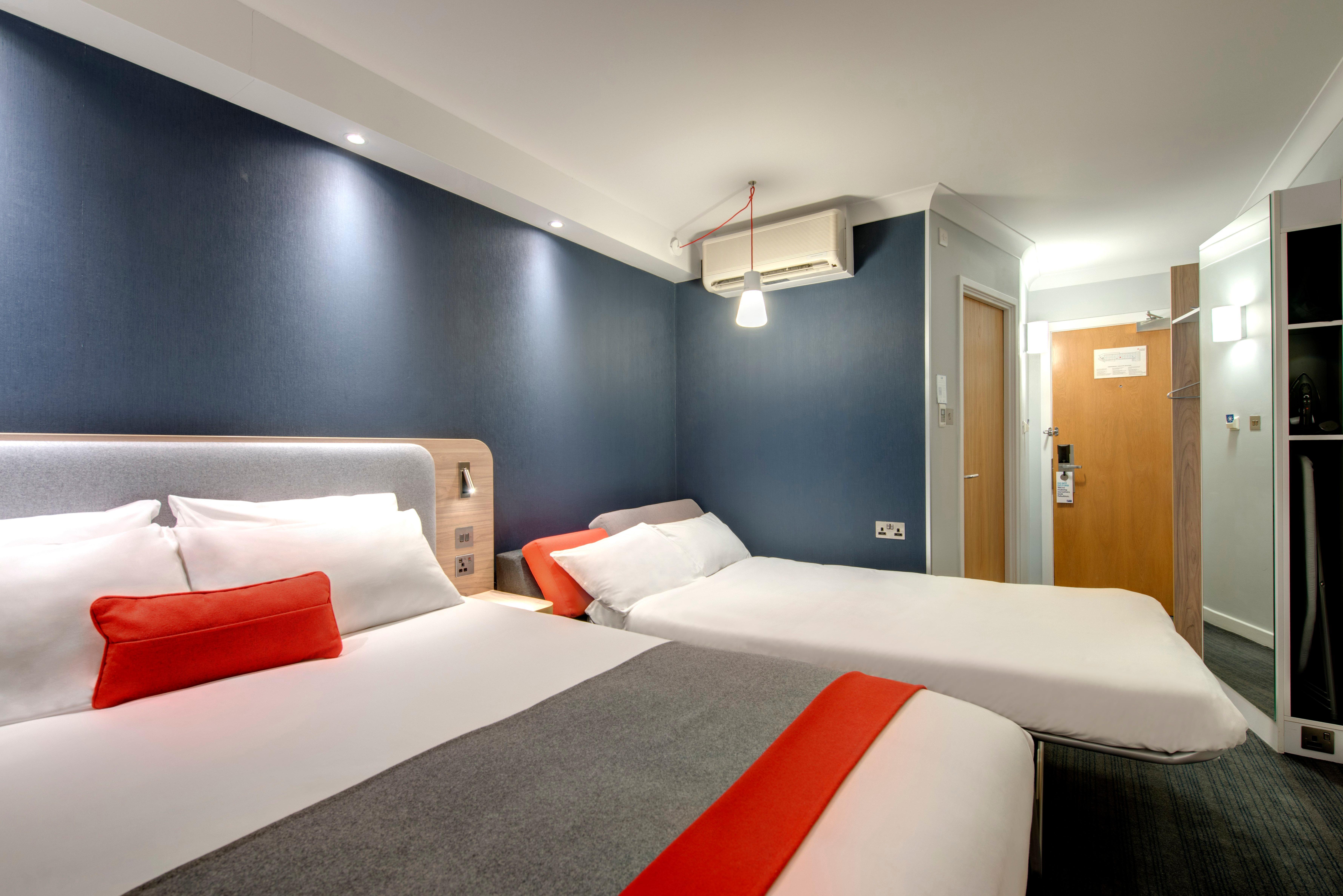 Holiday Inn Express Milton Keynes, An Ihg Hotel Luaran gambar