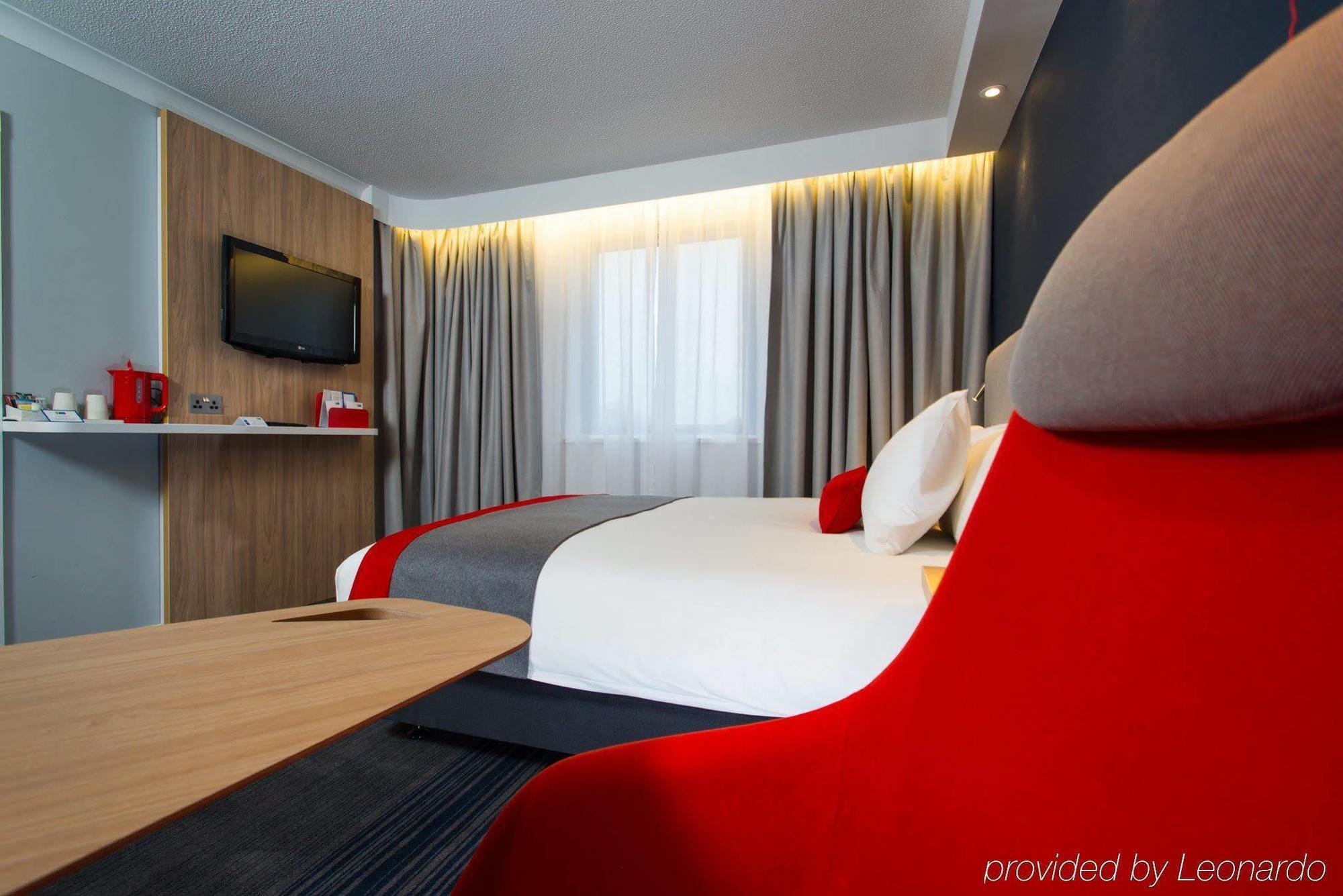 Holiday Inn Express Milton Keynes, An Ihg Hotel Luaran gambar